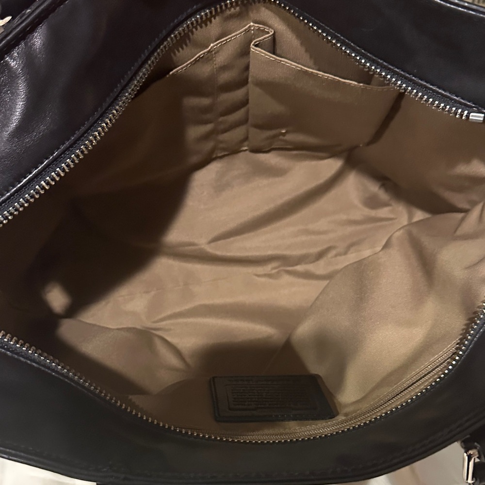 Coach Black Leather Tote with White Contrast Stitching F13098 - Picture 12 of 14